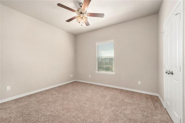 536 Momma Bear Drive, College Station, TX 77845