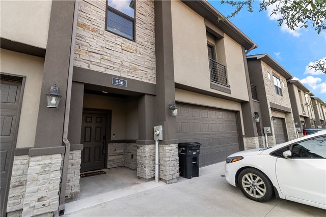 536 Momma Bear Drive, College Station, TX 77845