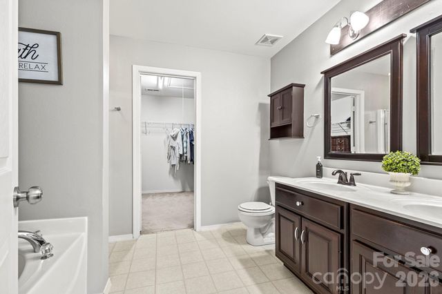 2802 Buckleigh Drive, Charlotte, NC 28215