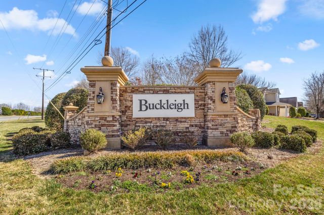 2802 Buckleigh Drive, Charlotte, NC 28215