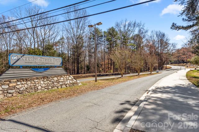 2802 Buckleigh Drive, Charlotte, NC 28215