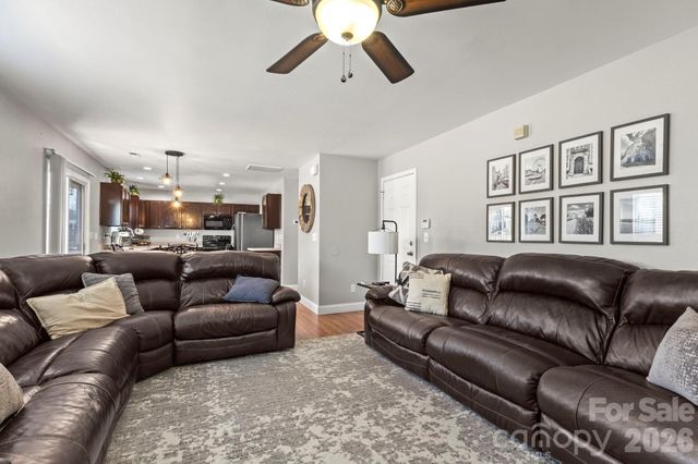 2802 Buckleigh Drive, Charlotte, NC 28215