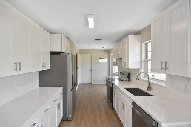 2760 SHAMROCK DRIVE, Venice, FL 34293