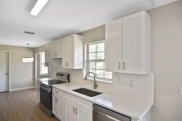 2760 SHAMROCK DRIVE, Venice, FL 34293