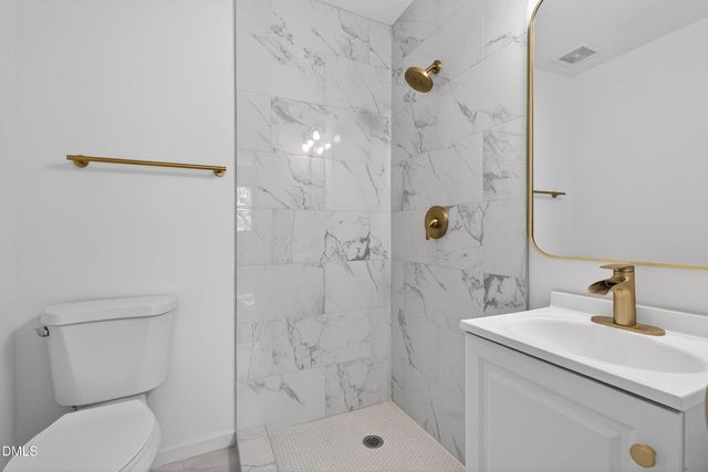 804 Plentywood Court, Raleigh, NC 27615