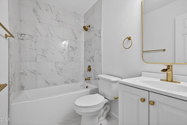 804 Plentywood Court, Raleigh, NC 27615