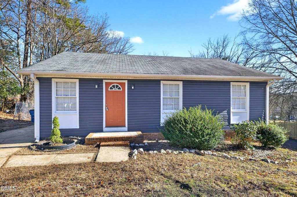 804 Plentywood Court, Raleigh, NC 27615