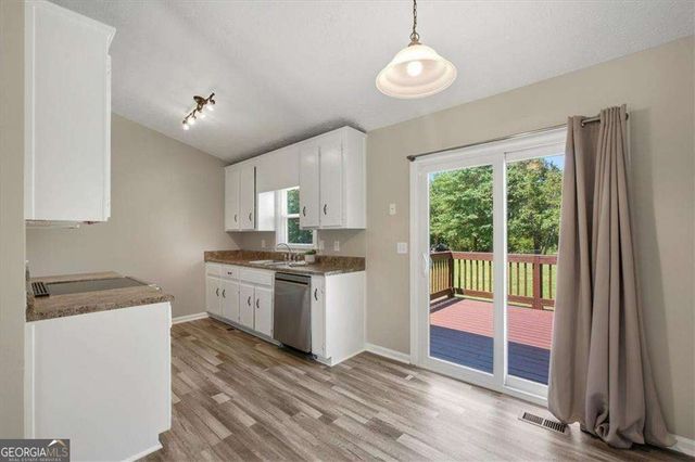 12 Long Branch Court, Taylorsville, GA 30178