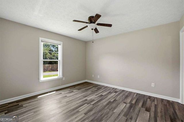 12 Long Branch Court, Taylorsville, GA 30178