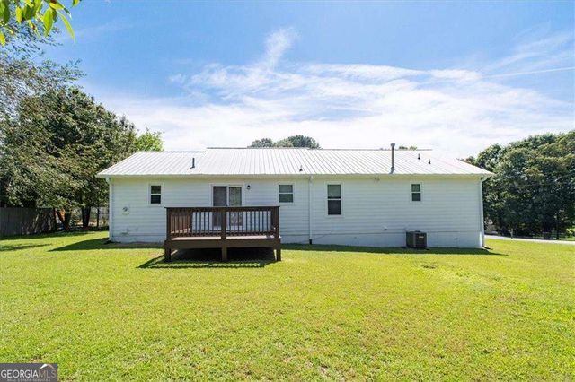 12 Long Branch Court, Taylorsville, GA 30178