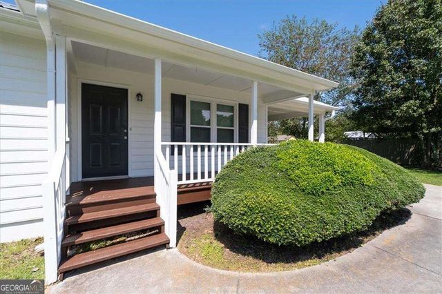 12 Long Branch Court, Taylorsville, GA 30178
