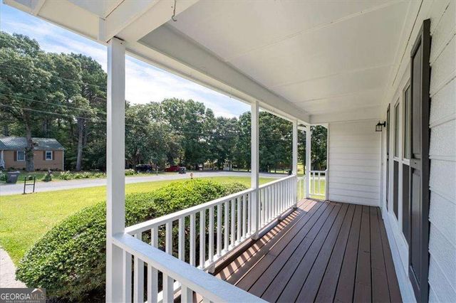 12 Long Branch Court, Taylorsville, GA 30178