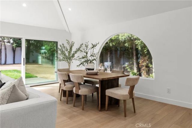 2055 Calvert Avenue, Costa Mesa, CA 92626