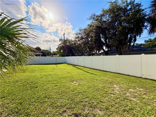 264 13th Lane SW, Vero Beach, FL 32966