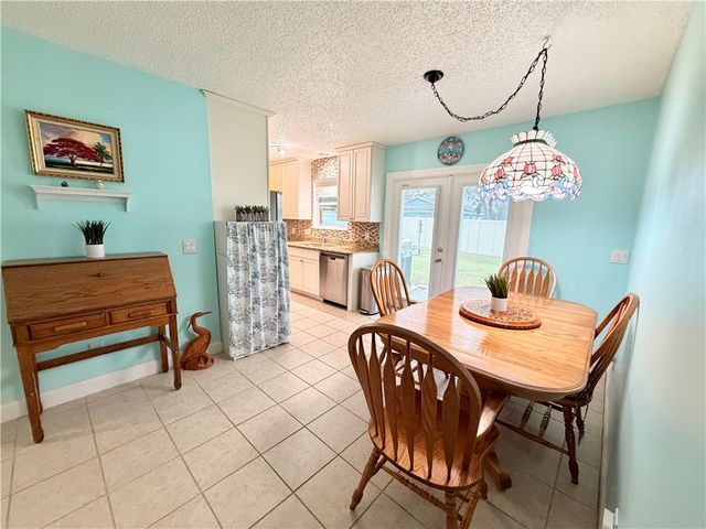 264 13th Lane SW, Vero Beach, FL 32966