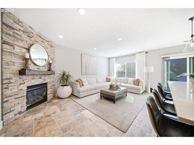 9220 Ne 159TH Ave, Vancouver, WA 98682