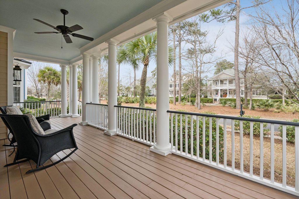 Image 10 of property listing at 1146 Ayers Plantation Way, Mount Pleasant, SC 29466