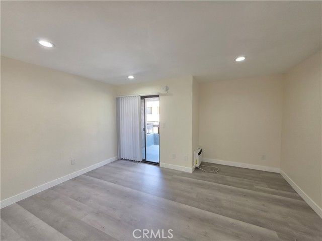6911 Woodley 107, Van Nuys (los Angeles), CA 91406