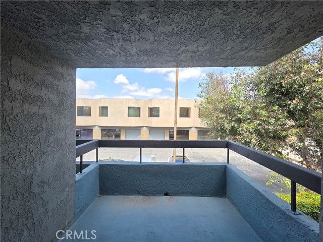 6911 Woodley 107, Van Nuys (los Angeles), CA 91406