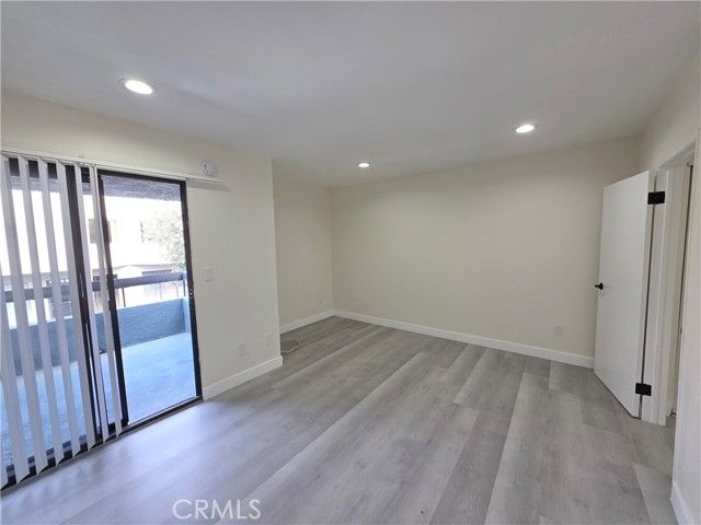 6911 Woodley 107, Van Nuys (los Angeles), CA 91406