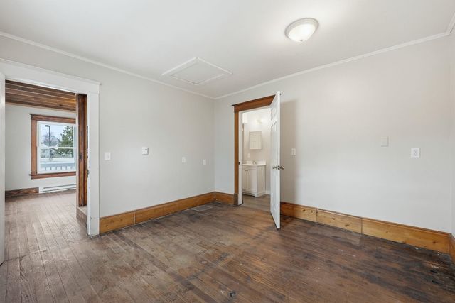 202 E Whitley Street, Churubusco, IN 46723