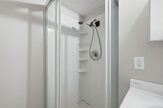 202 E Whitley Street, Churubusco, IN 46723