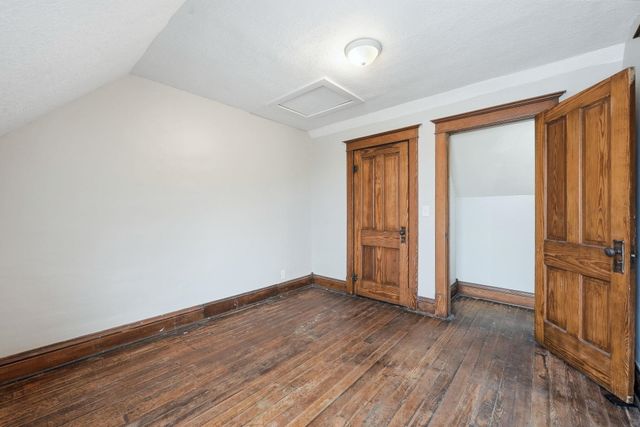 202 E Whitley Street, Churubusco, IN 46723