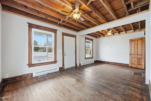 202 E Whitley Street, Churubusco, IN 46723