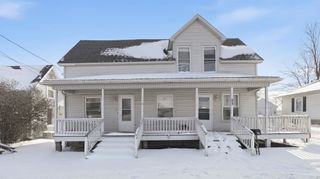 202 E Whitley Street, Churubusco, IN 46723