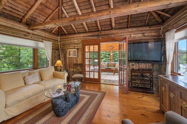 83 Towle Road, Jackson, NH 03846