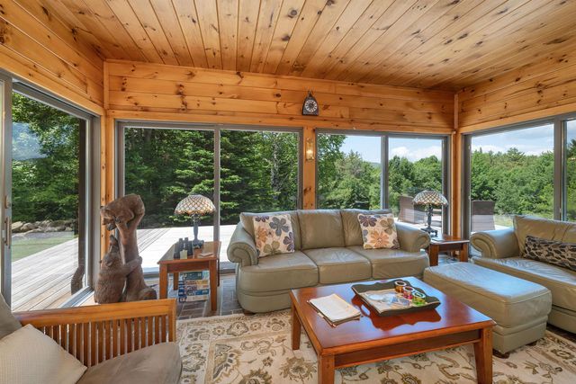 83 Towle Road, Jackson, NH 03846