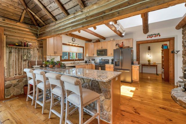 83 Towle Road, Jackson, NH 03846