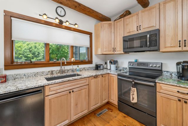 83 Towle Road, Jackson, NH 03846