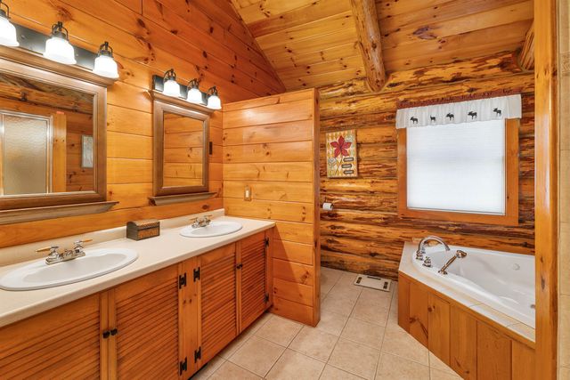 83 Towle Road, Jackson, NH 03846