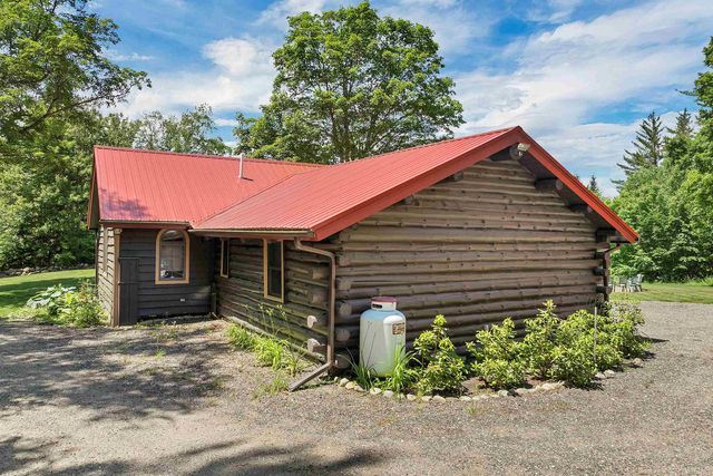 83 Towle Road, Jackson, NH 03846