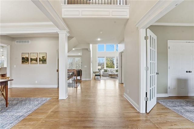 9120 W 156th Place, Overland Park, KS 66221