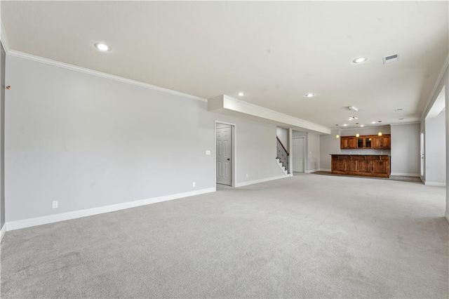 9120 W 156th Place, Overland Park, KS 66221