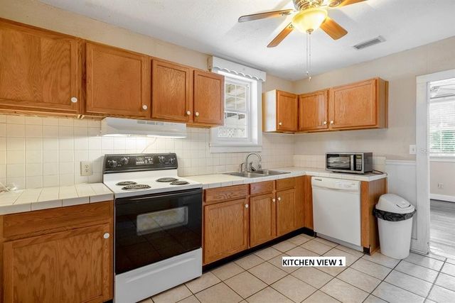 579 SE BAYA DRIVE, Lake City, FL 32025