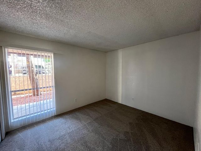 11040 N 28th Drive 127, Phoenix, AZ 85029