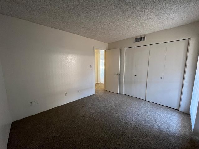 11040 N 28th Drive 127, Phoenix, AZ 85029