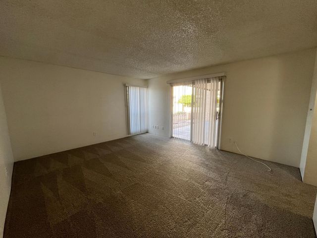 11040 N 28th Drive 127, Phoenix, AZ 85029