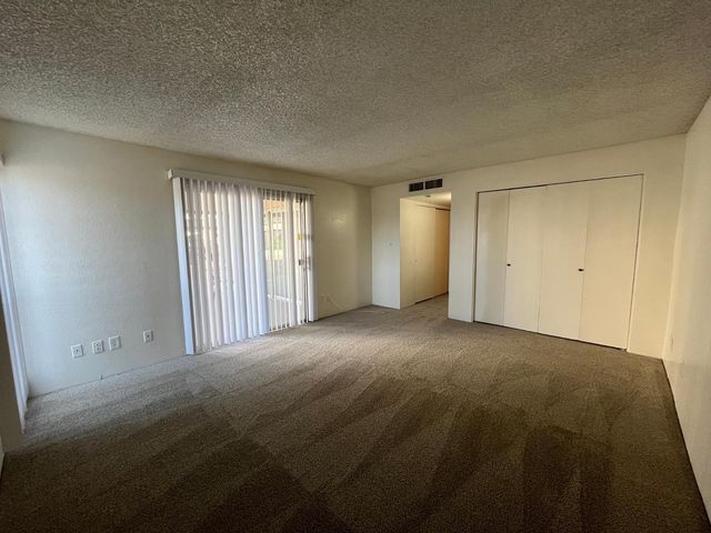11040 N 28th Drive 127, Phoenix, AZ 85029