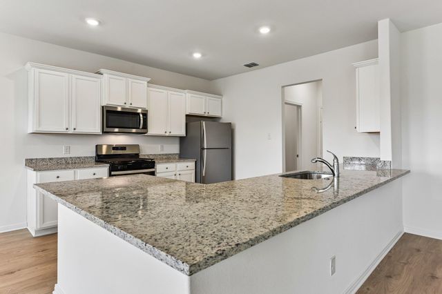 235 Surrey Oaks, Maxwell, TX 78656