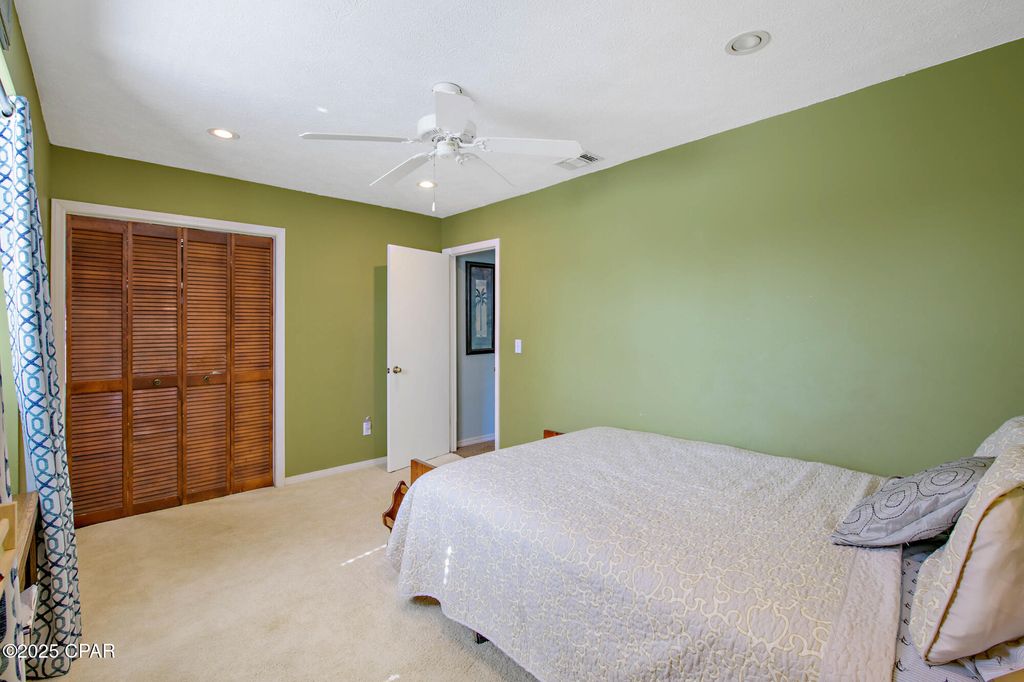 Image 20 of property listing at 6500 Harbour Boulevard, Panama City Beach, FL 32407