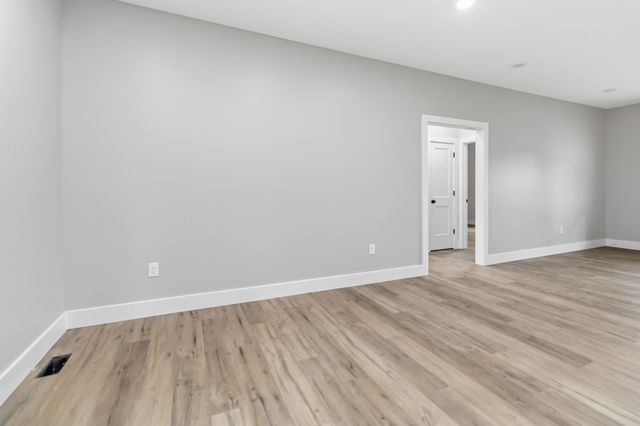 100 Gray Bird Lane, London, KY 40741