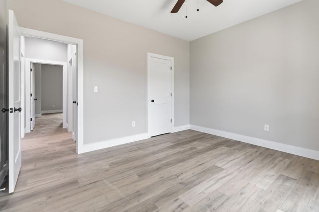 100 Gray Bird Lane, London, KY 40741