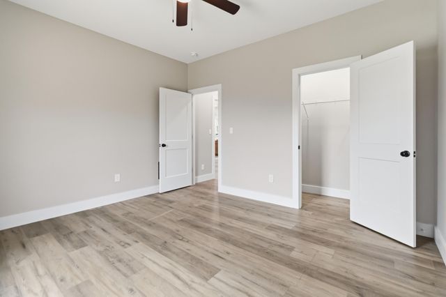 100 Gray Bird Lane, London, KY 40741