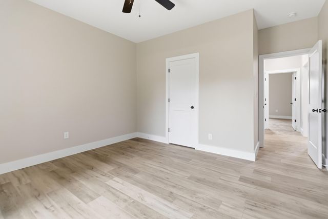 100 Gray Bird Lane, London, KY 40741