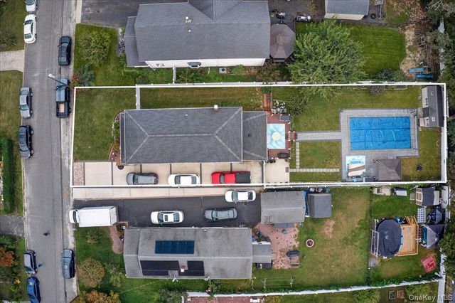 48 Silver Street, Patchogue, NY 11772
