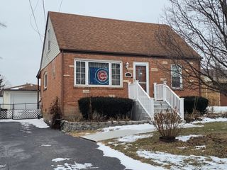 16016 Latrobe Avenue, Oak Forest, IL 60452